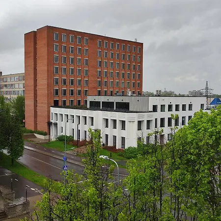 Апартаменты У Погранпункта Narva Exterior photo